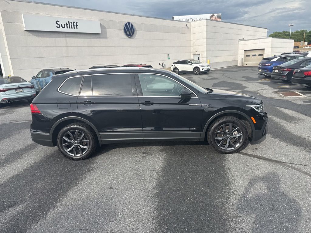 2022 Volkswagen Tiguan 2.0T SE Black at Sutliff Volkswagen