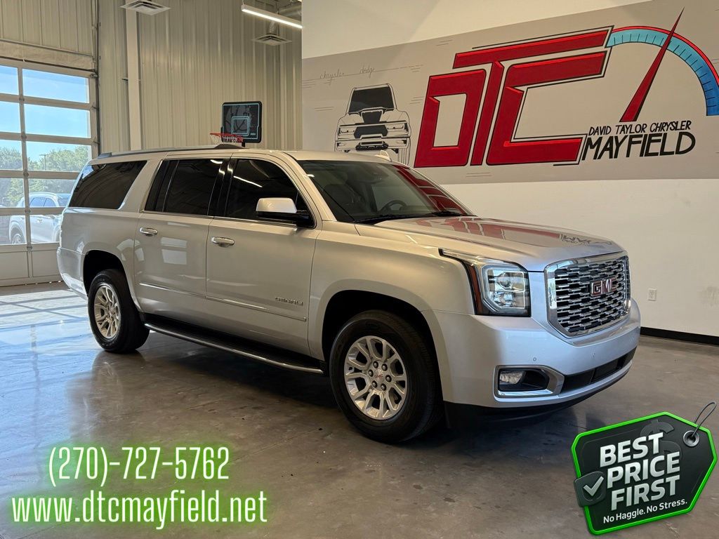 Quicksilver Metallic 2020 GMC Yukon XL Denali RWD SUV / Crossover 4X2
