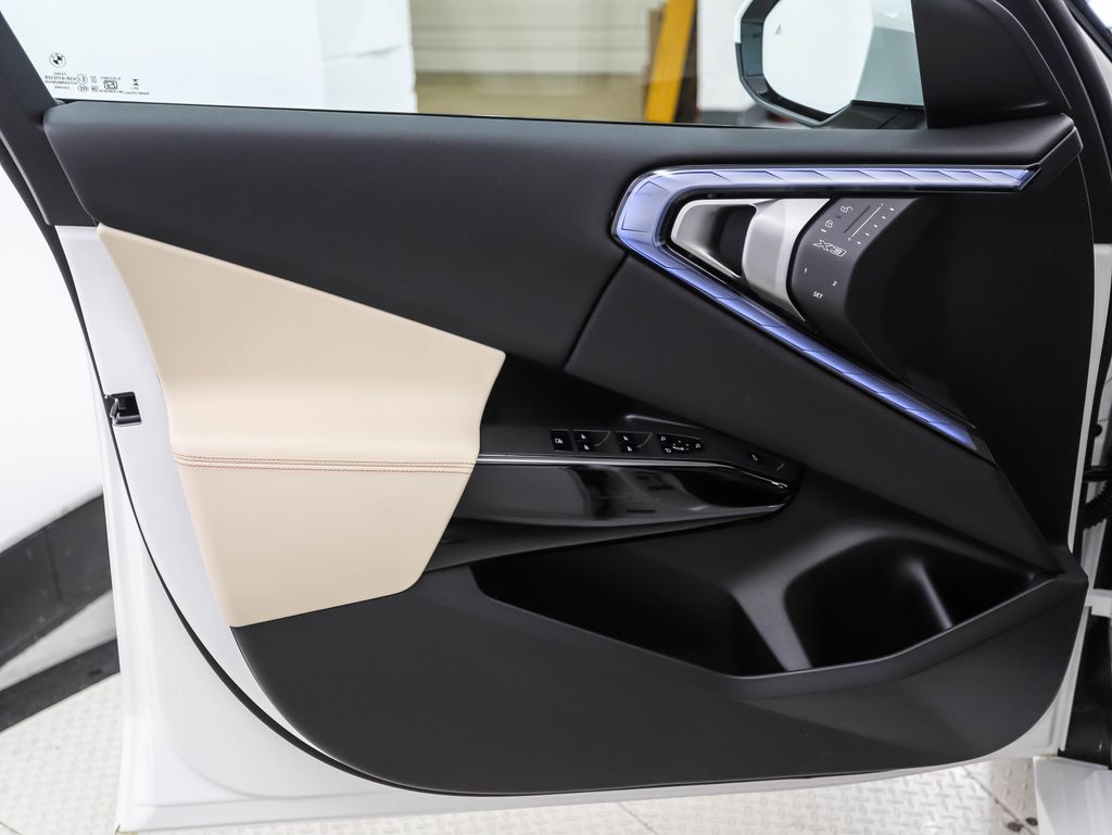 Thumbnail: 2026 BMW X3 - 10