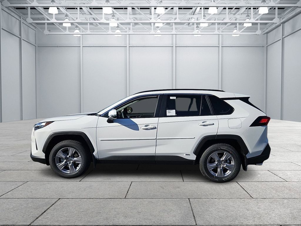 Thumbnail: 2025 Toyota RAV4 - 4