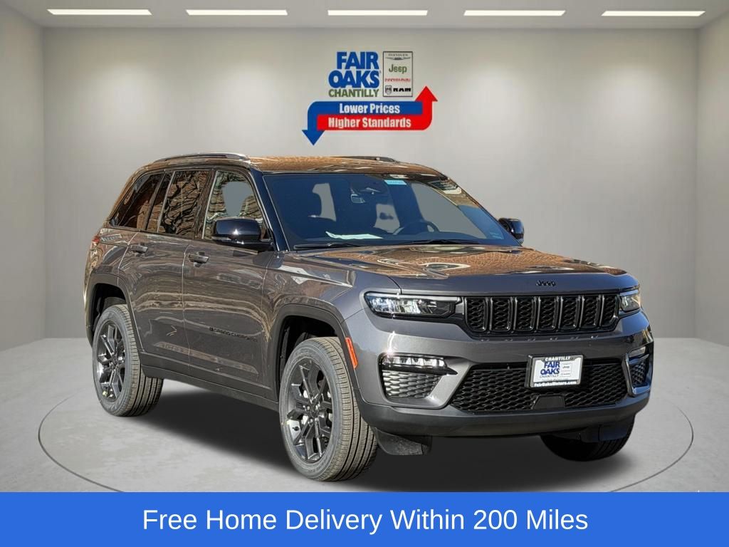 Baltic Gray Metallic Clearcoat 2025 Jeep Grand Cherokee SUV / Crossover Four-Wheel Drive 8-Speed Automatic