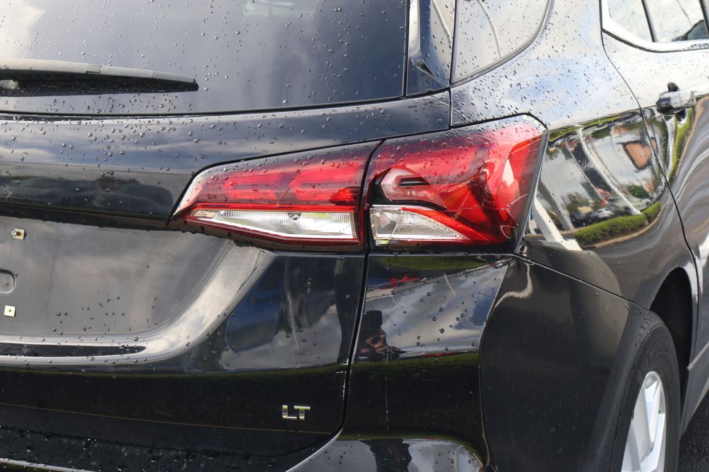 2022 Chevrolet Equinox LT 8