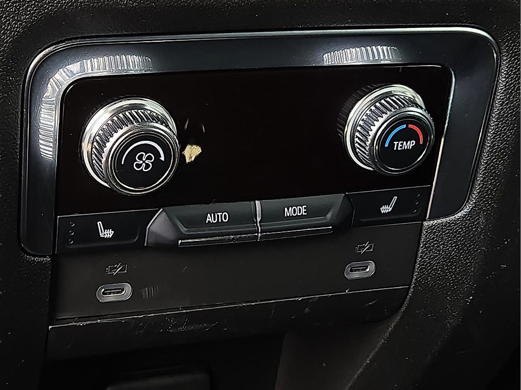 Used 2022 GMC Yukon XL For Sale in Farmington, AR