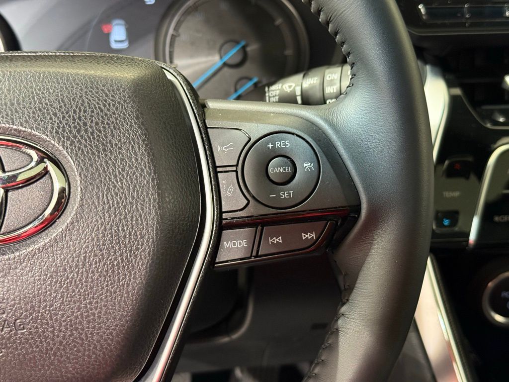2023 Toyota Venza Nightshade Edition 26
