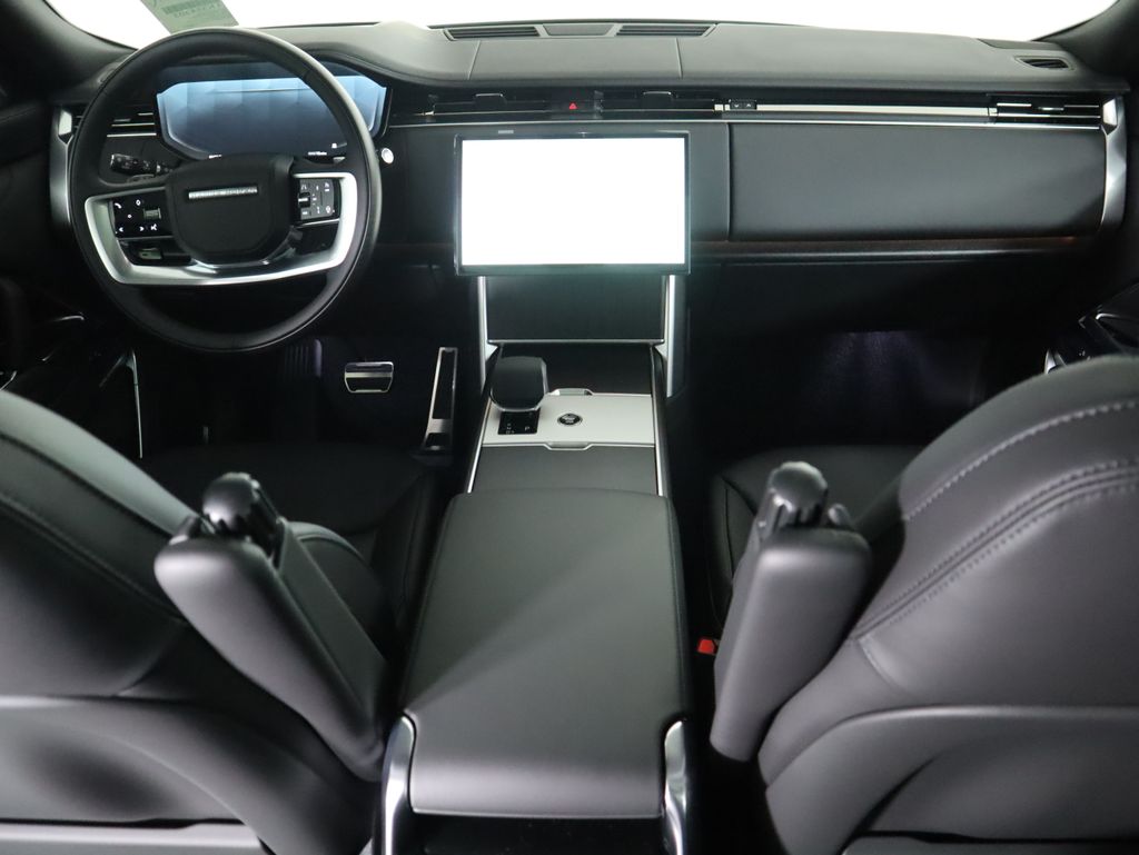 Thumbnail: 2026 Land Rover Range Rover - 14