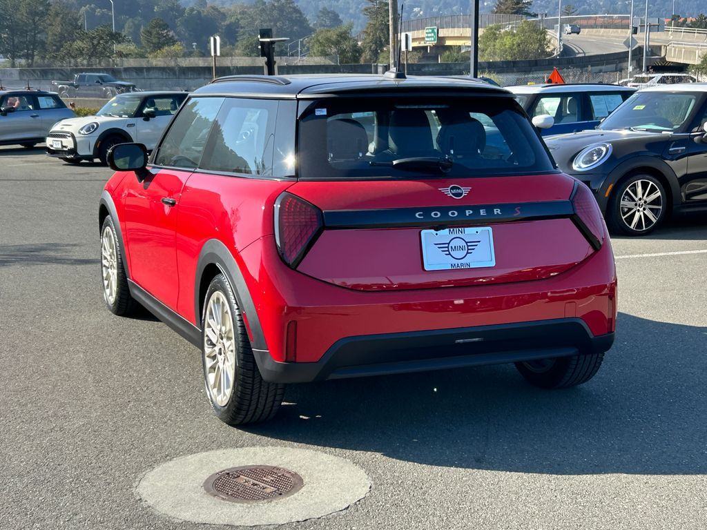 Thumbnail: 2026 MINI Cooper - 3