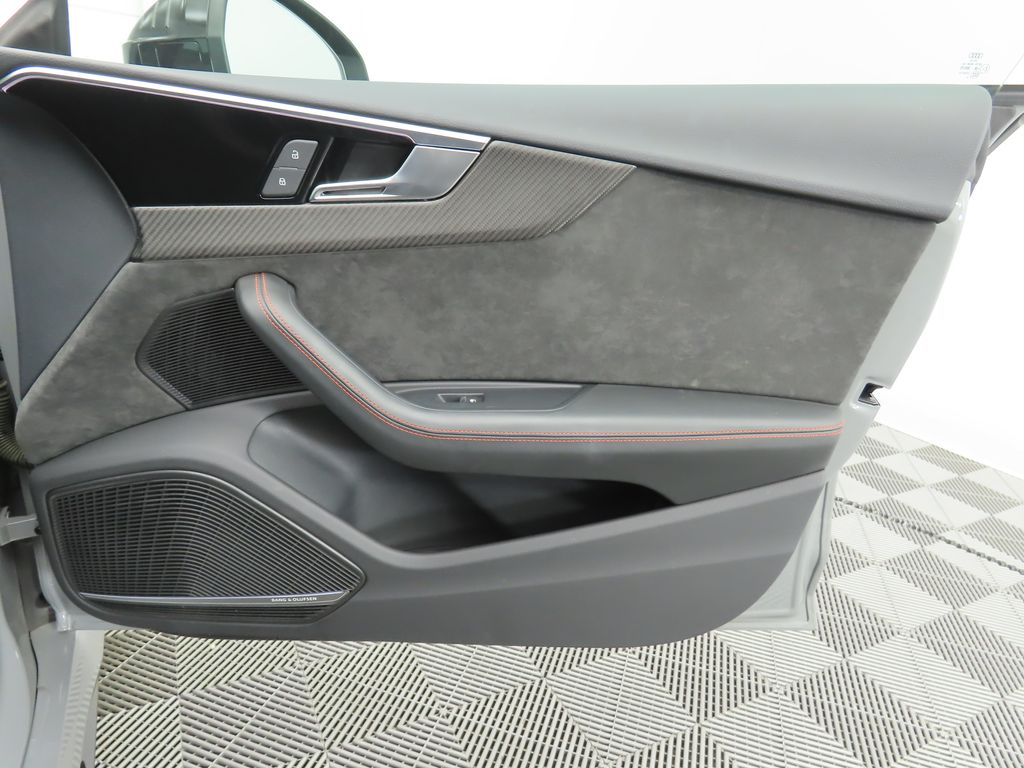 Thumbnail: 2021 Audi RS 5 - 25