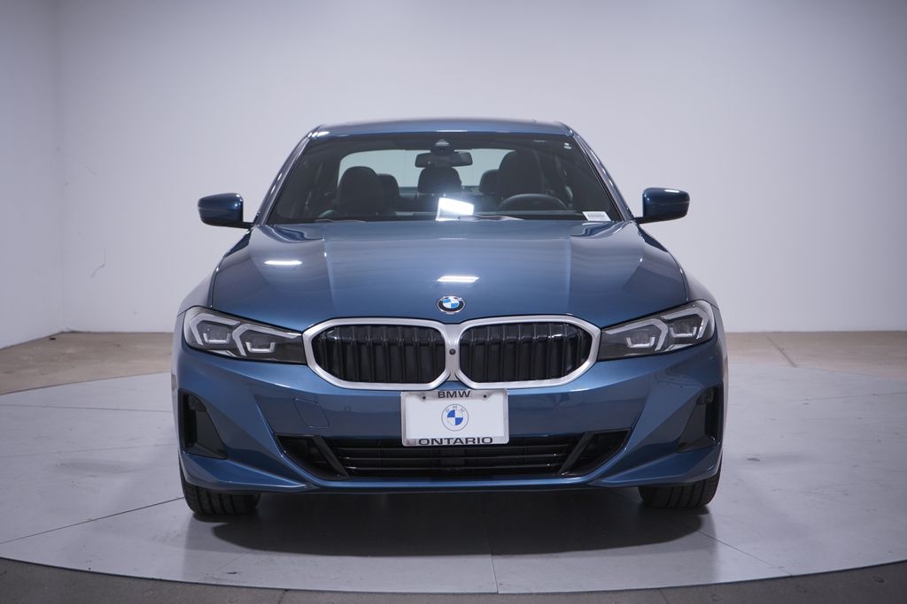 Thumbnail: 2025 BMW 3 Series - 4