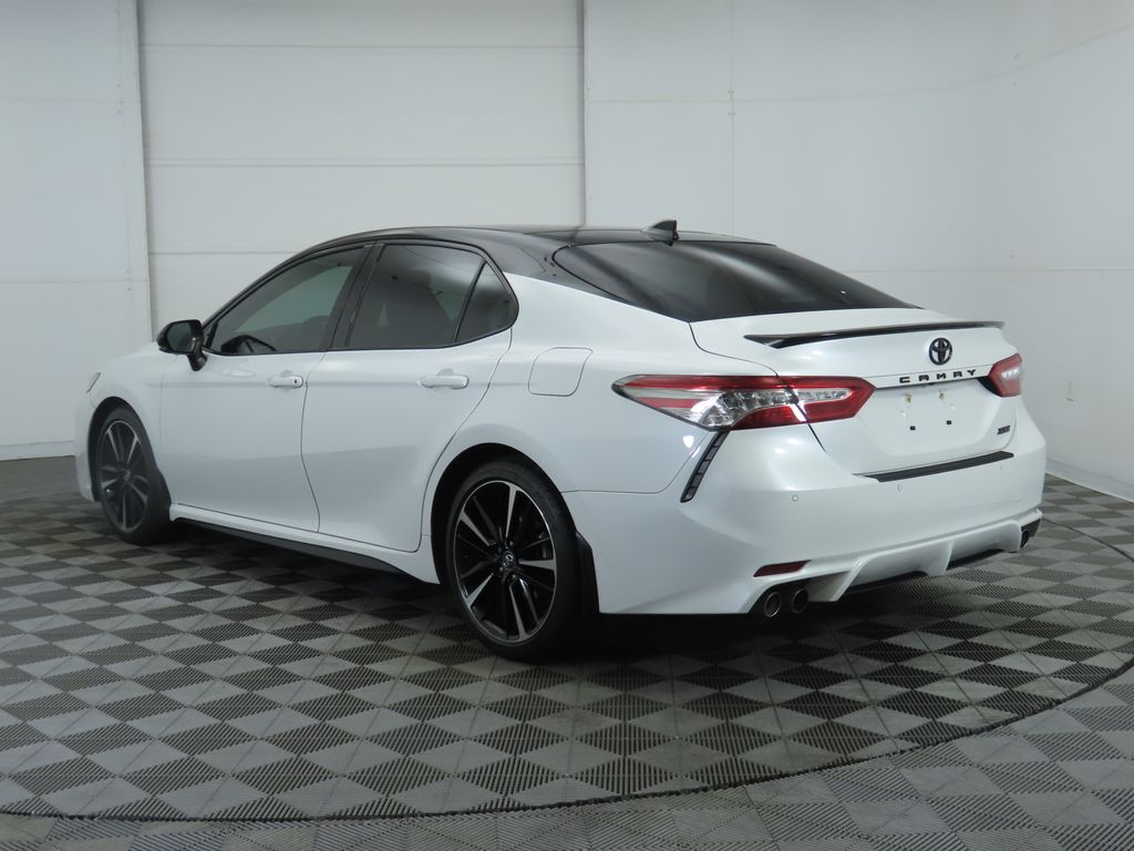 Thumbnail: 2019 Toyota Camry - 7
