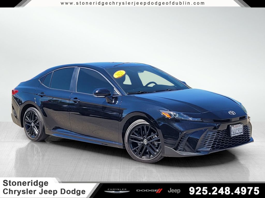 Heavy Metal/Midnight Black Metallic 2025 Toyota Camry SE FWD Sedan Front-Wheel Drive Continuously Variable Transmission