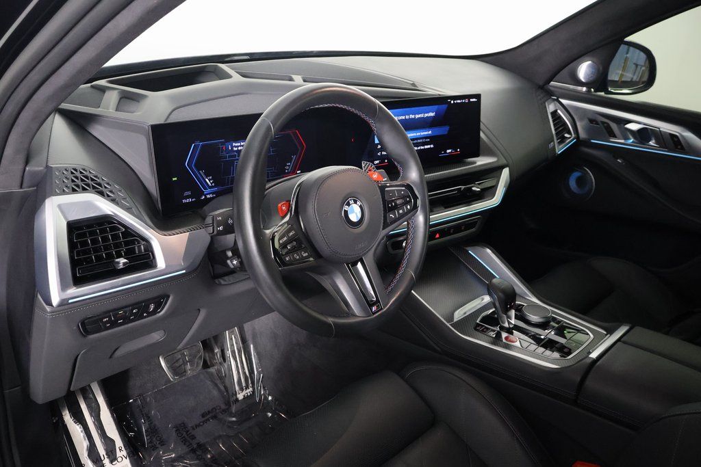 Thumbnail: 2023 BMW XM - 7