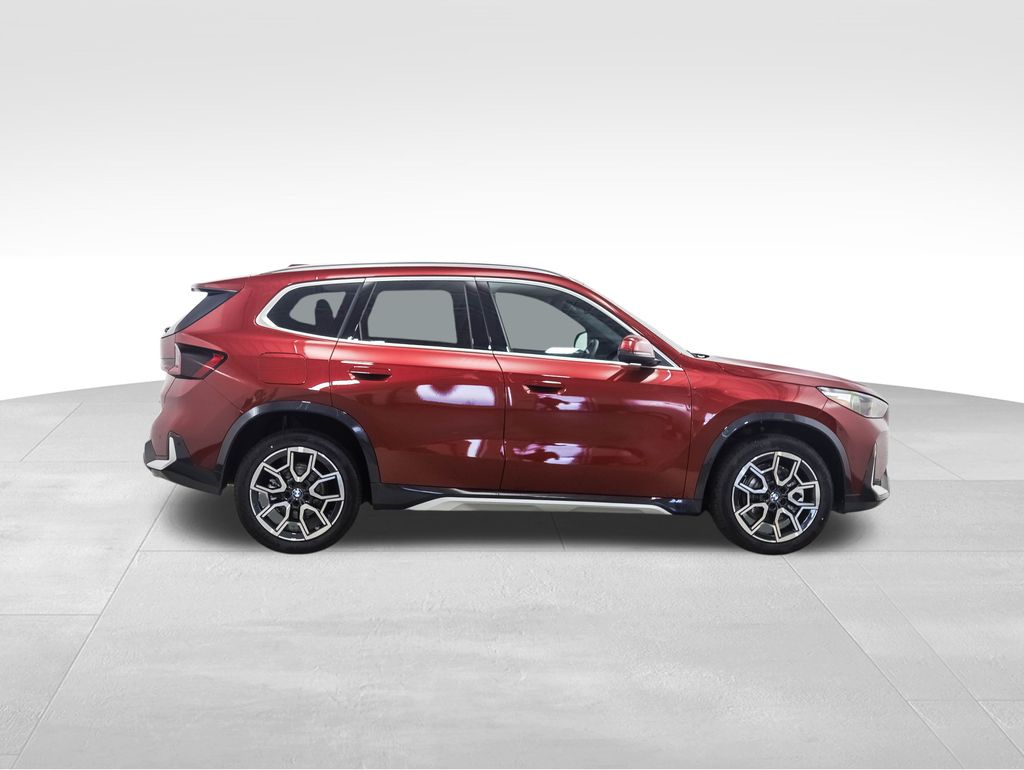 Thumbnail: 2026 BMW X1 - 6