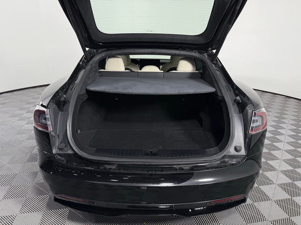 Thumbnail: 2021 Tesla Model S - 24