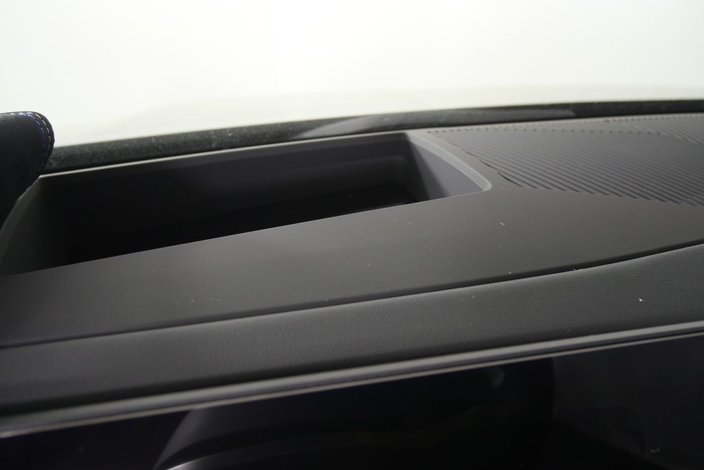 Thumbnail: 2026 BMW i5 - 17