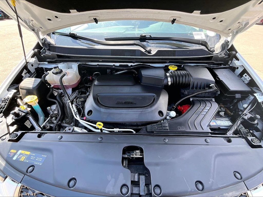 2023 Chrysler Pacifica — photo 30