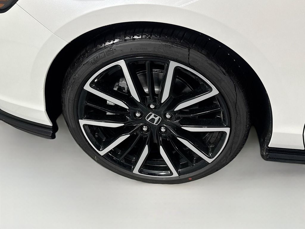 Used Car 2025 Honda Accord Hybrid  Touring For Sale Under $35,000 In Austin, Texas