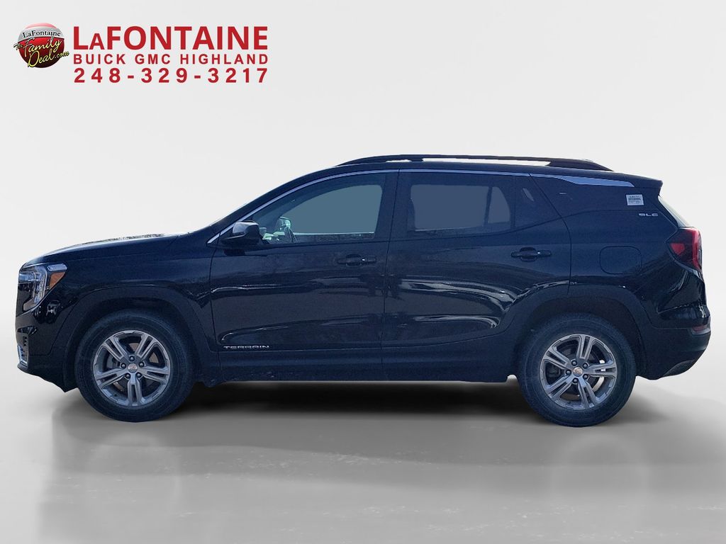 2022 GMC Terrain SLE 4