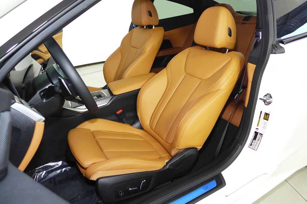 Thumbnail: 2026 BMW 4 Series - 23