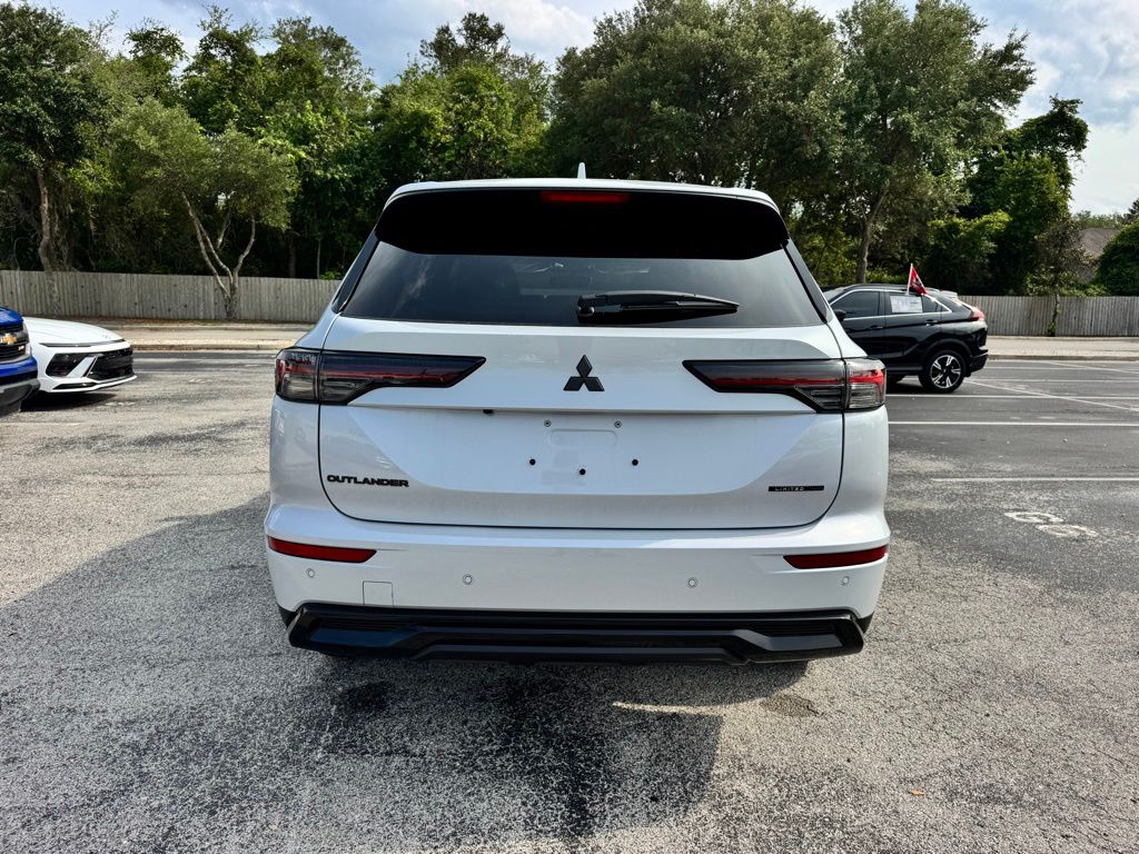 New 2026 Mitsubishi Outlander SUV