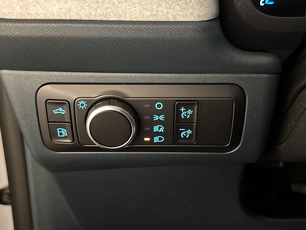 New 2026 White Ford XLT image 28