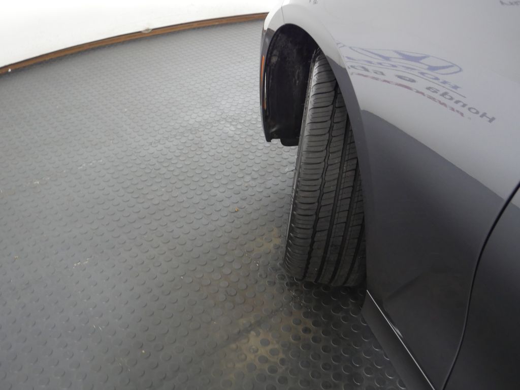 Thumbnail: 2021 BMW 3 Series - 17