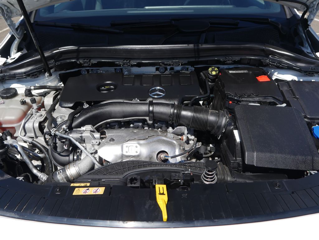 Thumbnail: 2023 Mercedes-Benz GLA - 11