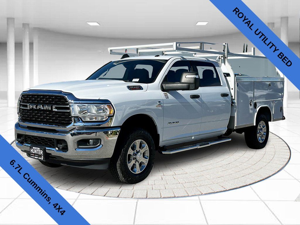 Bright White Clearcoat 2023 RAM 3500 Big Horn Crew Cab LB 4WD Pickup Truck Four-Wheel Drive 6-Speed Automatic