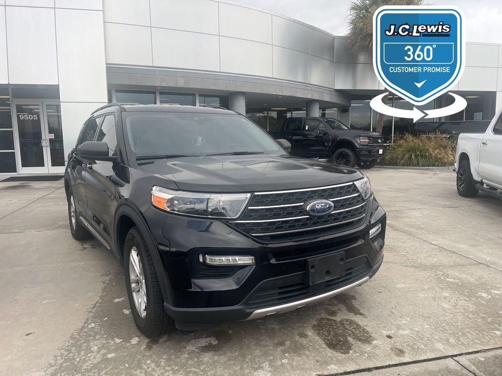 2022 Ford Explorer XLT