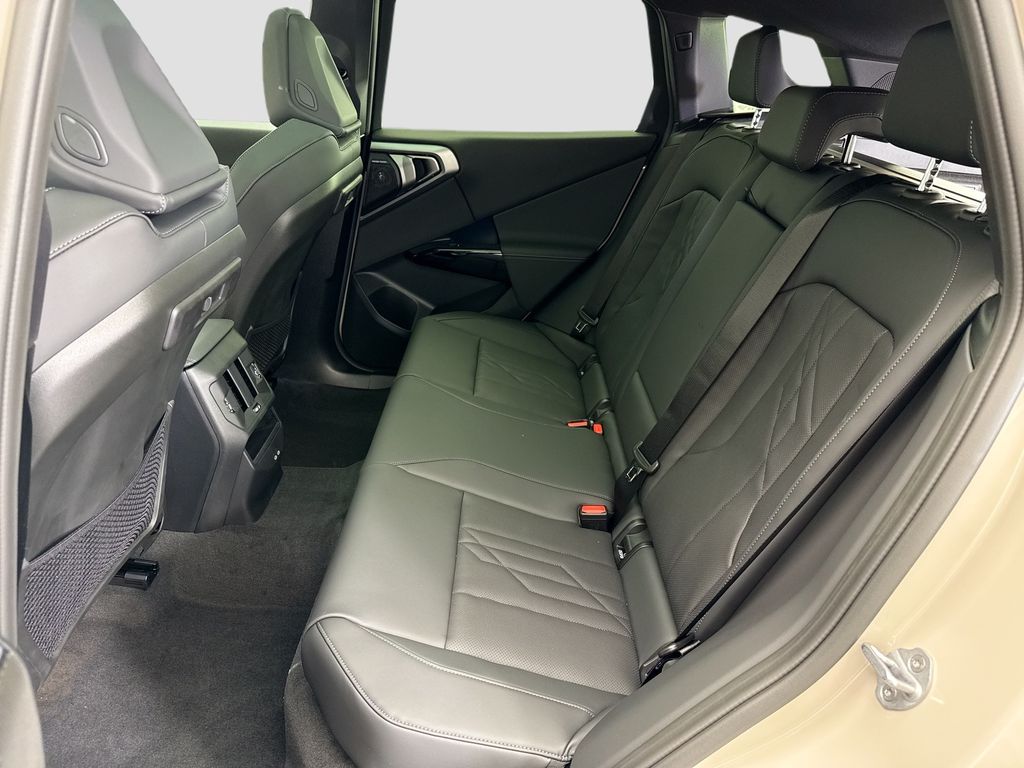 Thumbnail: 2026 BMW X3 - 20