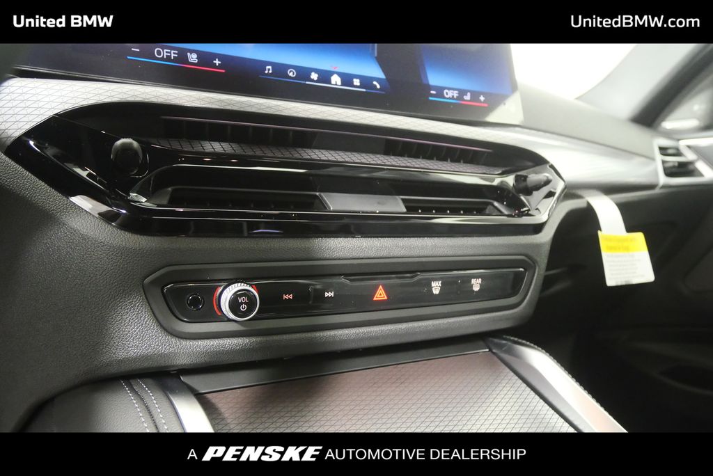 Thumbnail: 2026 BMW 4 Series - 21