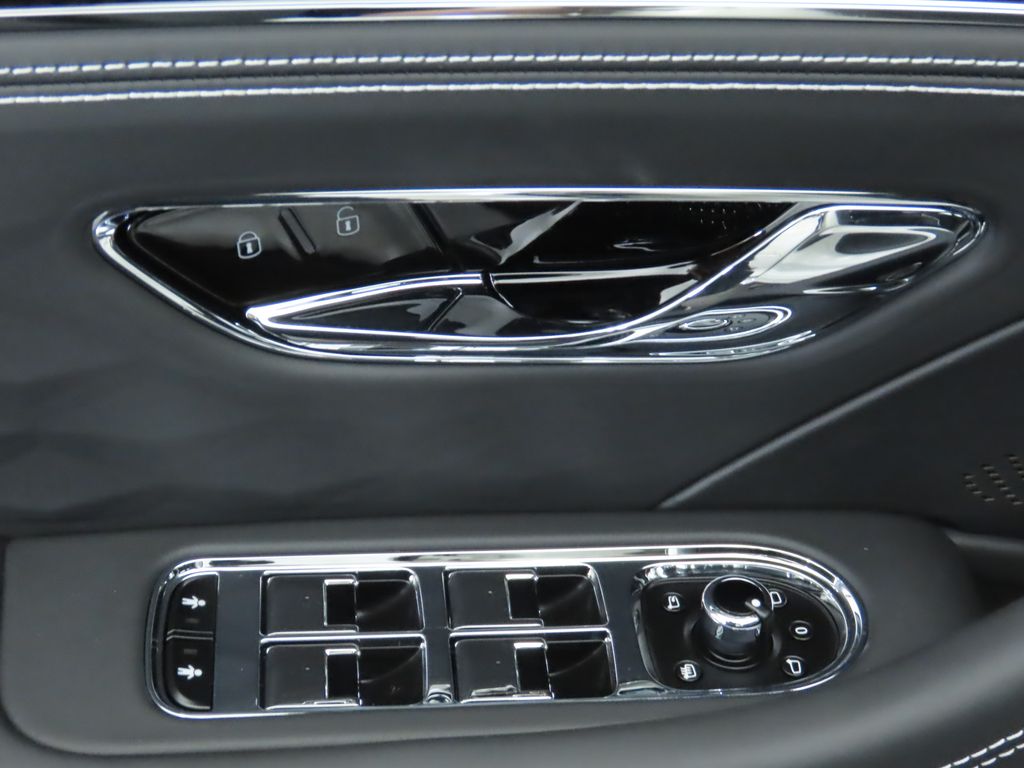 2025 Bentley Flying Spur Speed 25