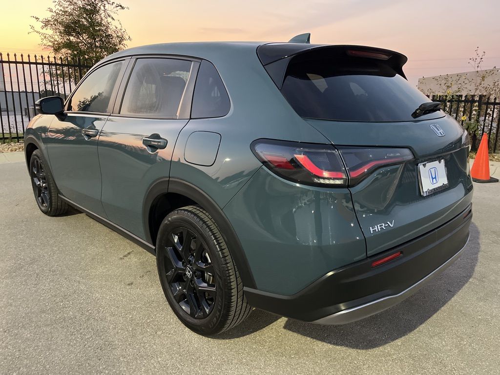 Thumbnail: 2023 Honda HR-V - 6