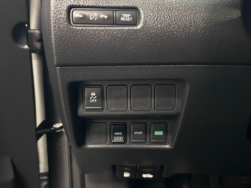 used 2017 Nissan Rogue car, priced at $8,693