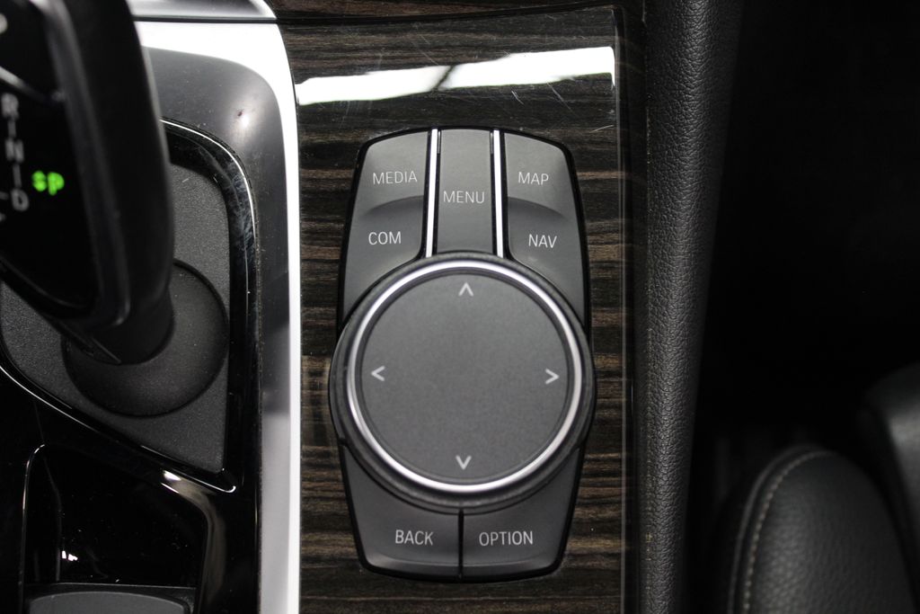 Thumbnail: 2019 BMW 5 Series - 15