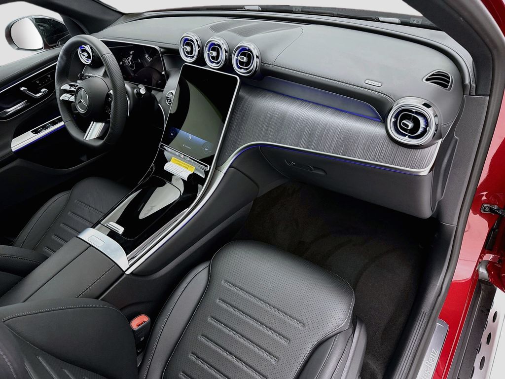 Thumbnail: 2027 Mercedes-Benz GLC - 16