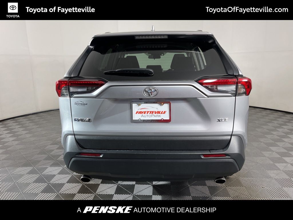 Thumbnail: 2024 Toyota RAV4 - 9