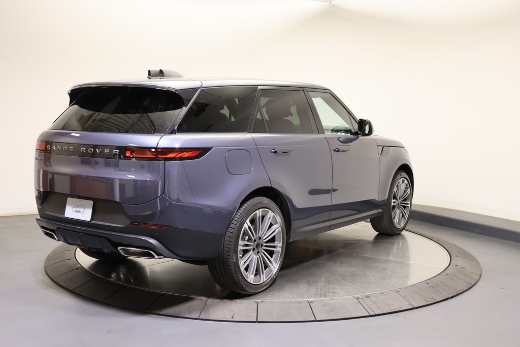 Thumbnail: 2026 Land Rover Range Rover Sport - 5