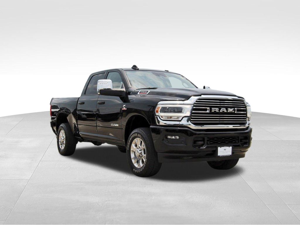 2024 RAM 2500 Laramie Crew Cab 4WD