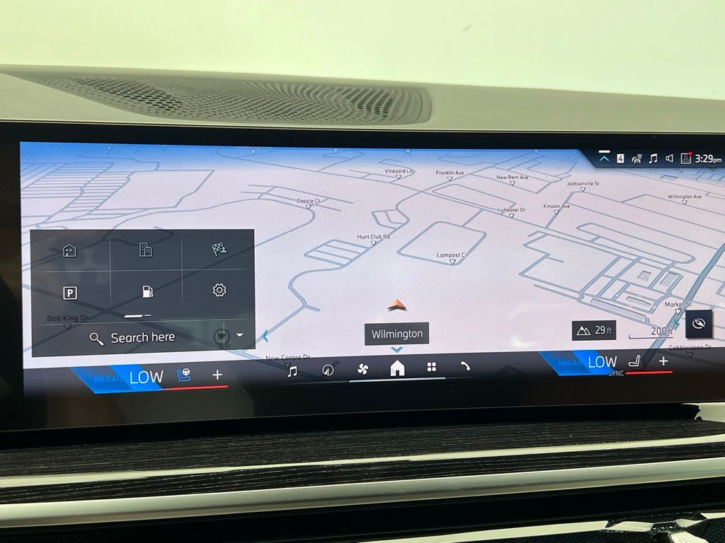 Thumbnail: 2026 BMW X5 - 13