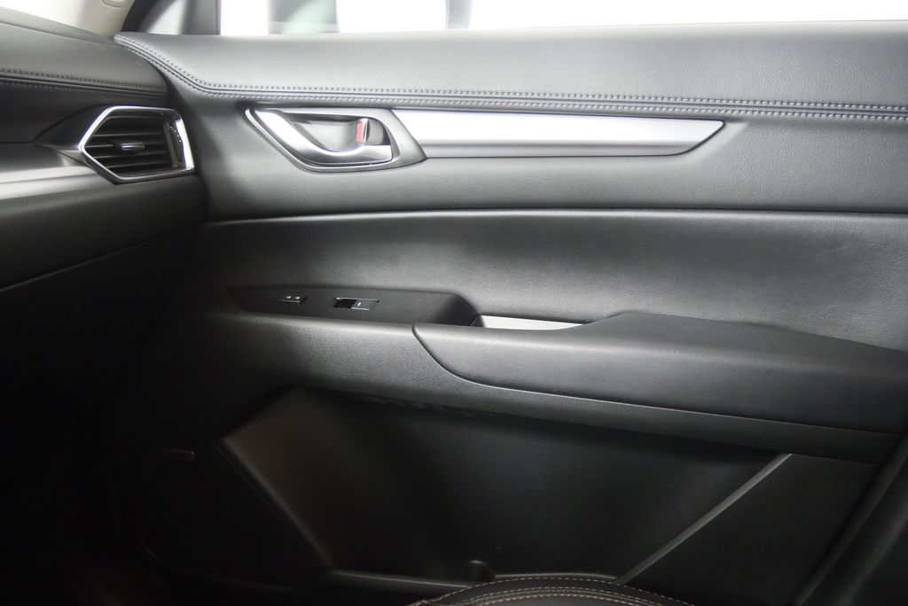 2021 Mazda CX-5 Touring 27