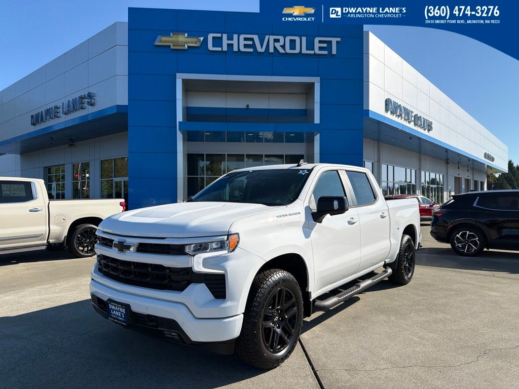 Summit White 2026 Chevrolet Silverado 1500 Pickup Truck Four-Wheel Drive Automatic