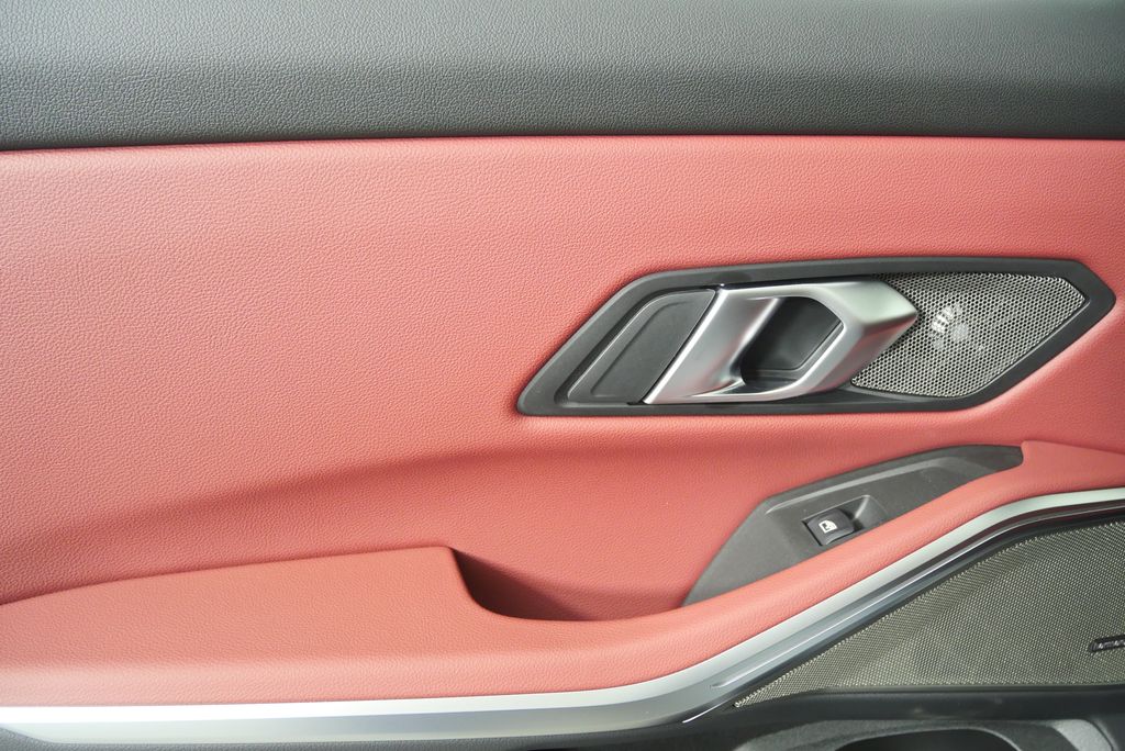 Thumbnail: 2026 BMW 3 Series - 14