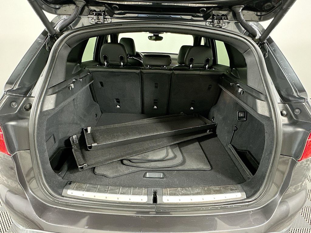 Thumbnail: 2016 BMW X1 - 25