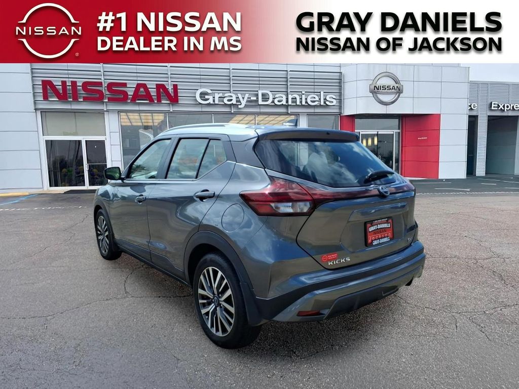 Used 2022 Nissan Kicks SUV