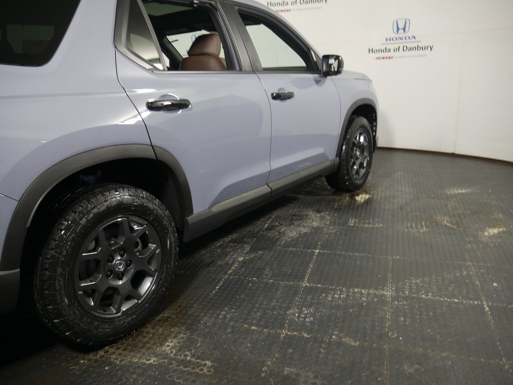 Thumbnail: 2026 Honda Pilot - 4