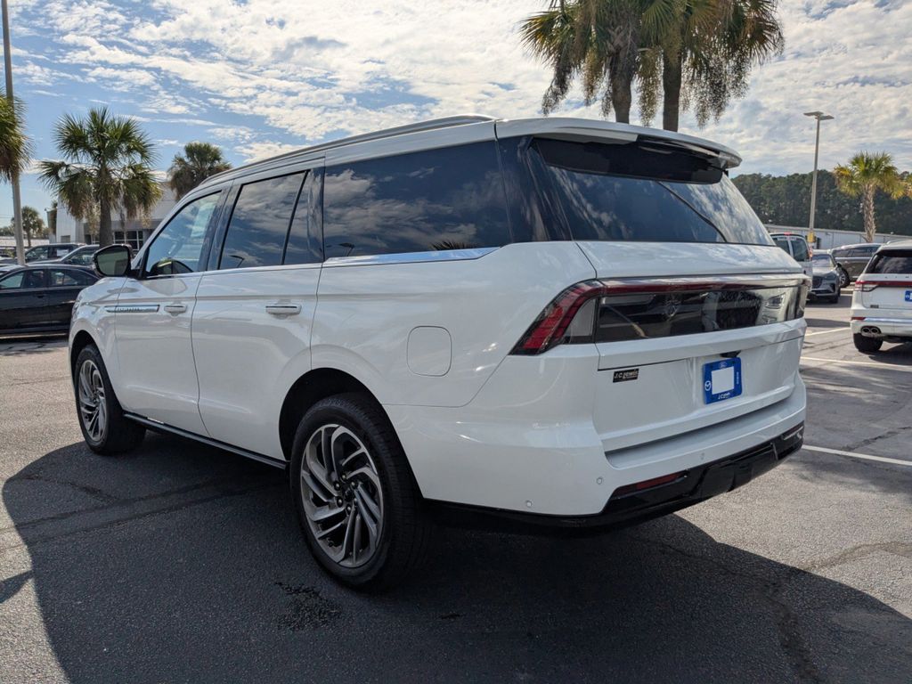2025 Lincoln Navigator Reserve