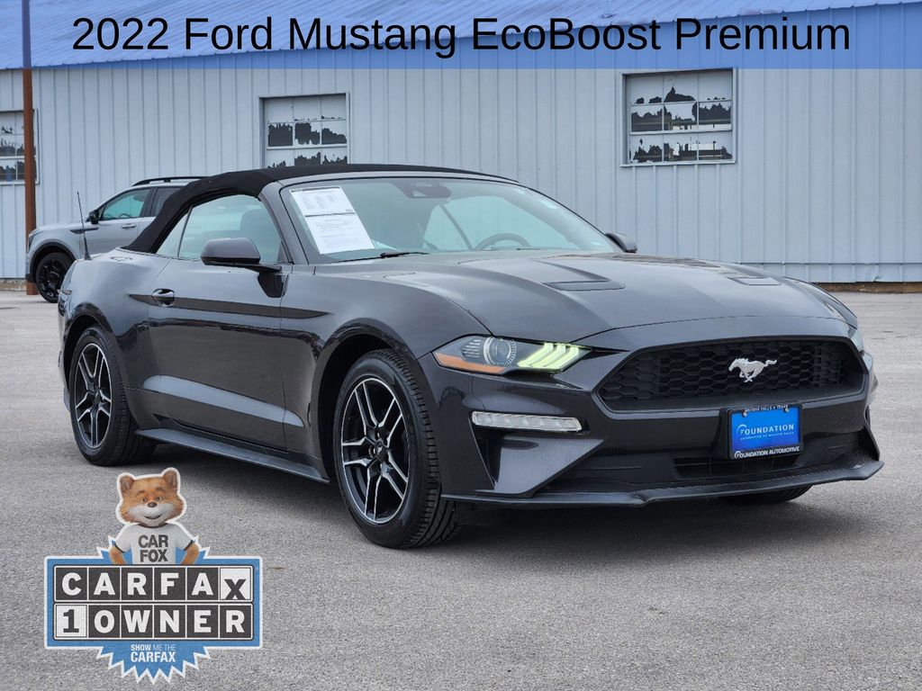 2022 Ford Mustang EcoBoost Premium 3