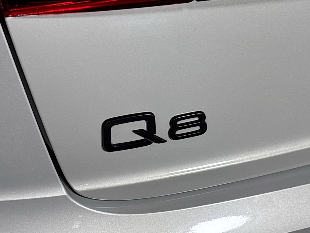 2023 Audi Q8 55 Premium Plus