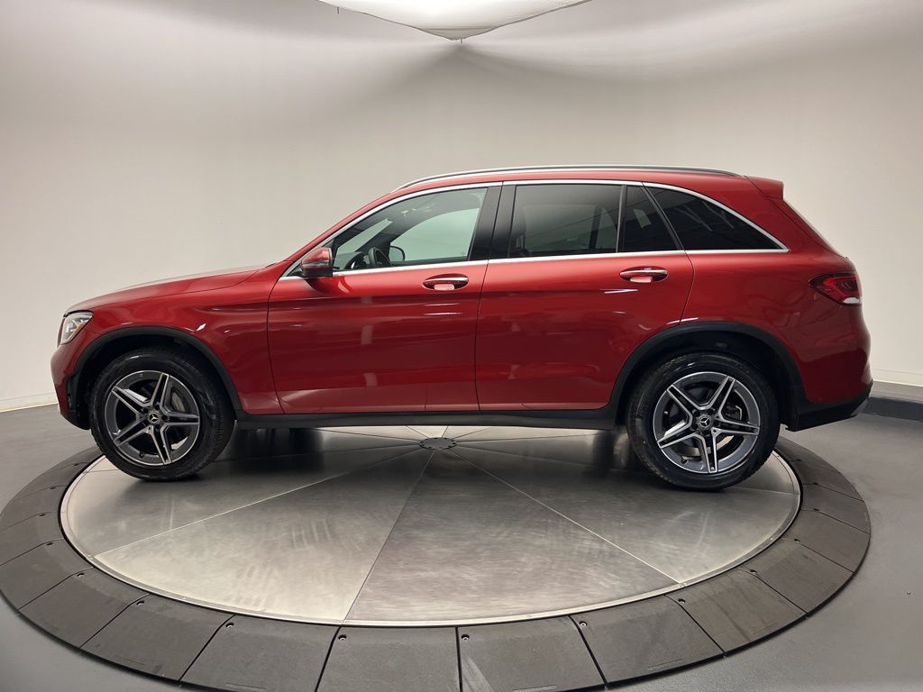 Thumbnail: 2022 Mercedes-Benz GLC - 4