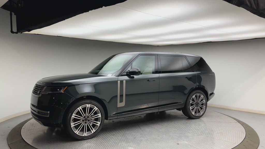 Thumbnail: 2026 Land Rover Range Rover - 6